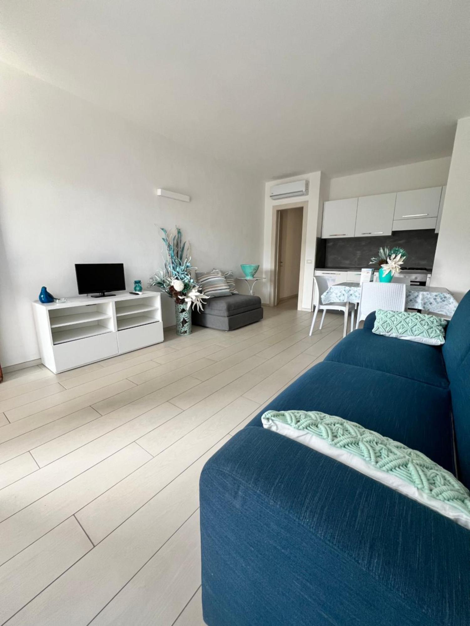 Aviotel Residence Marina di Campo Pokoj fotografie